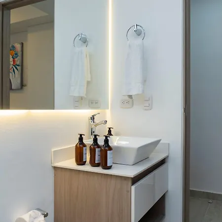 Cb1631 | Piso 16 Con Balcón Y Vista Panorámica